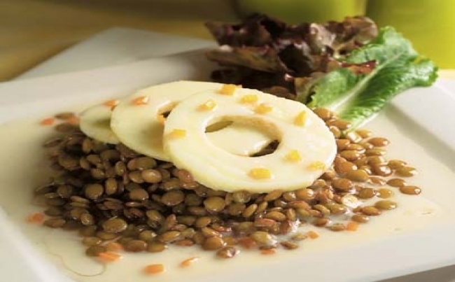 Manzanas y lentejas al estilo hindú